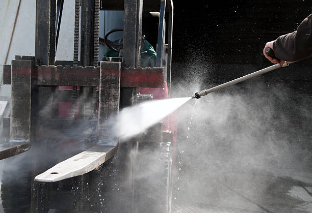 Best Parking Lot and Garage Cleaning  in Petaluma, CA